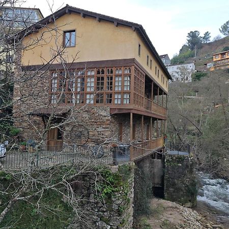 Acea Do Bubal Guest House Os Peares Ngoại thất bức ảnh
